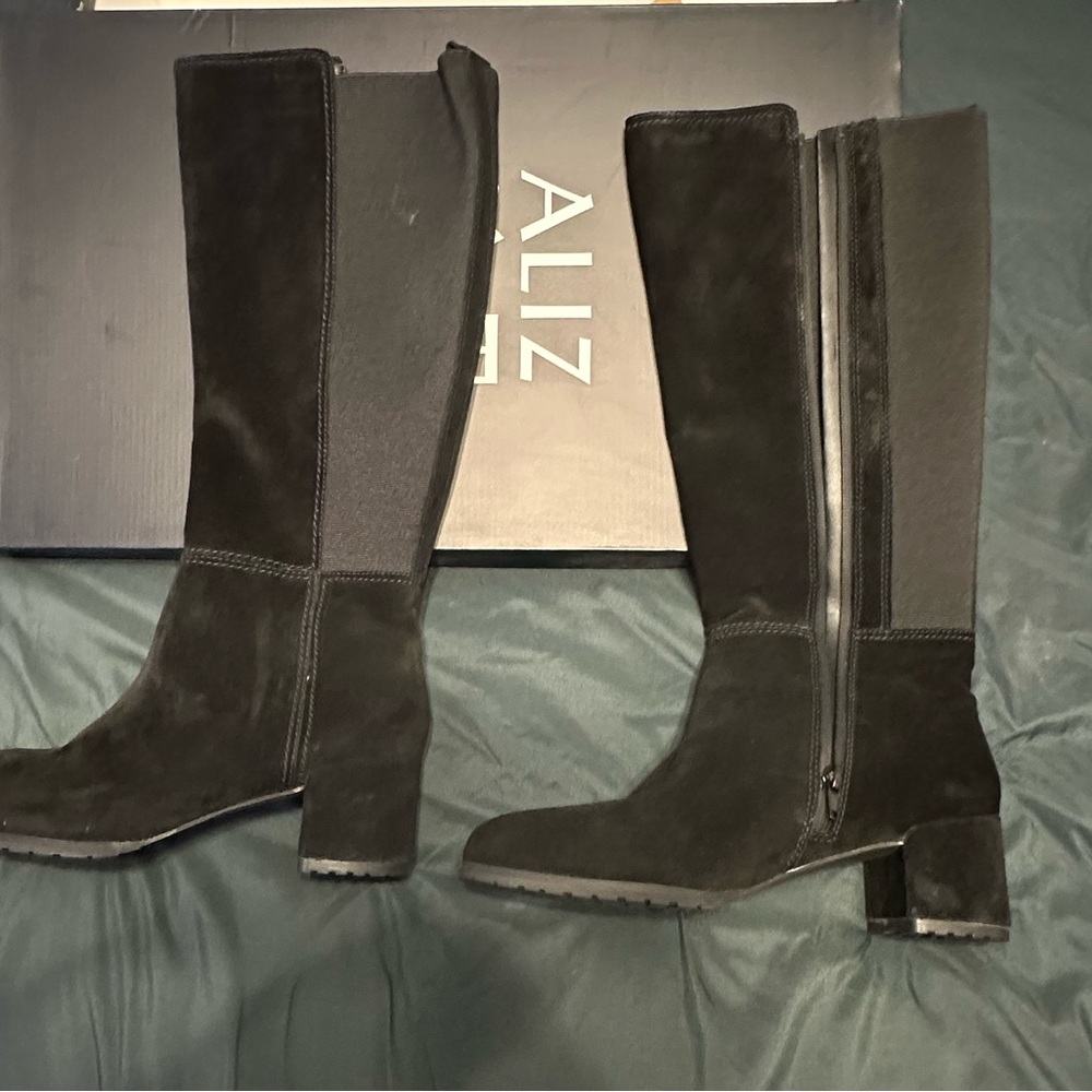 Naturalizer Black Heeled Boots - Brent